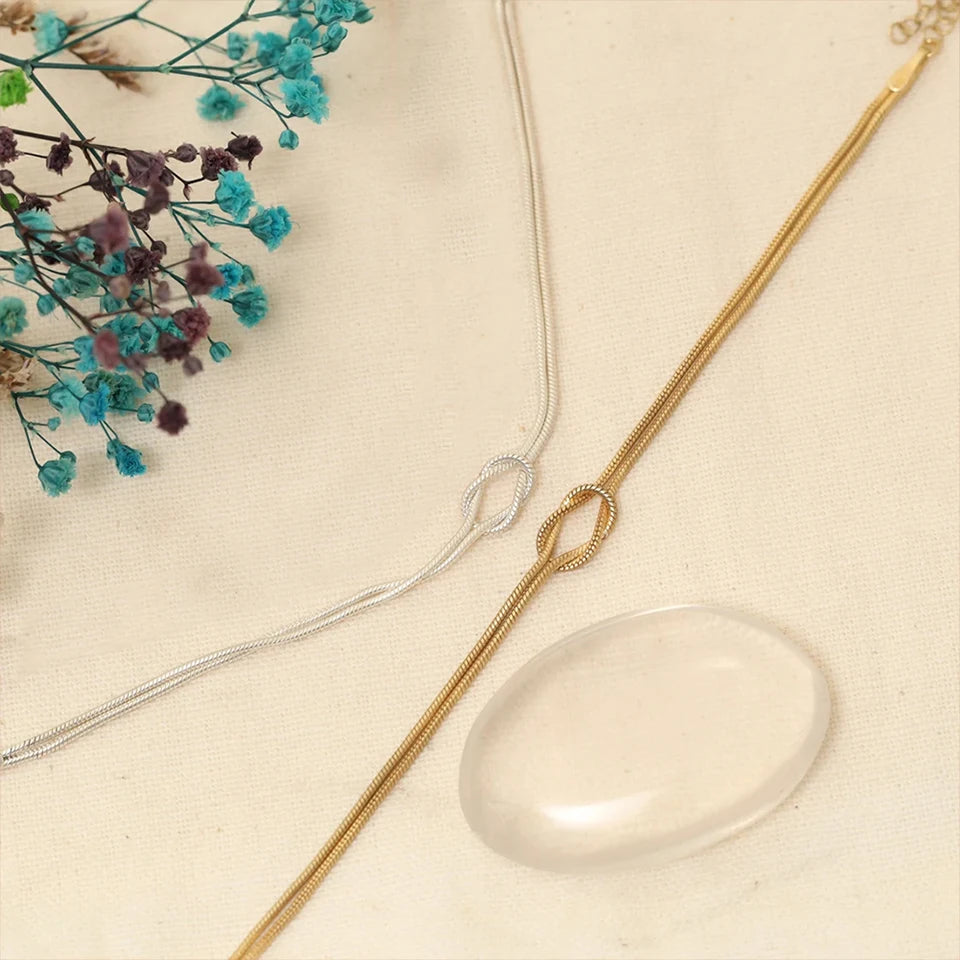 Classic Minimalistic Chain Knotted Bracelet-ReesJewels-ReesJewels