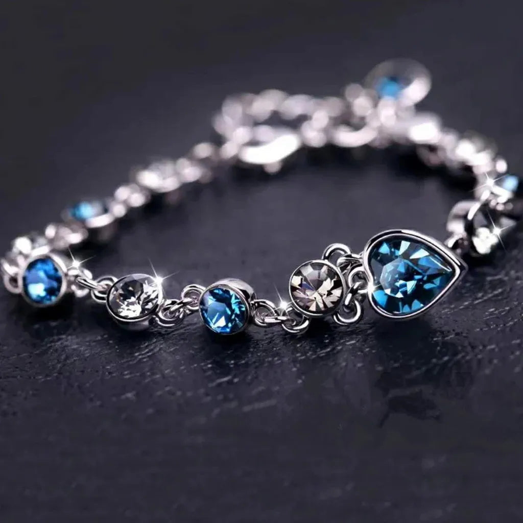 Exquisite Blue Crystal Heart Charm Bracelet-ReesJewels-ReesJewels