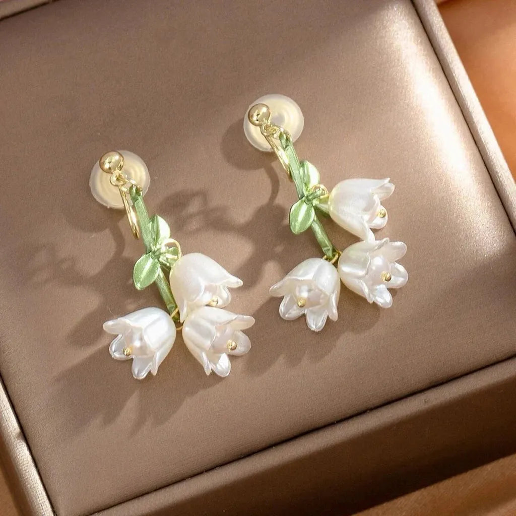 Pearly Lustre White Tulip Green Leaves Tassel Earrings-ReesJewels-White-Short Drop-ReesJewels