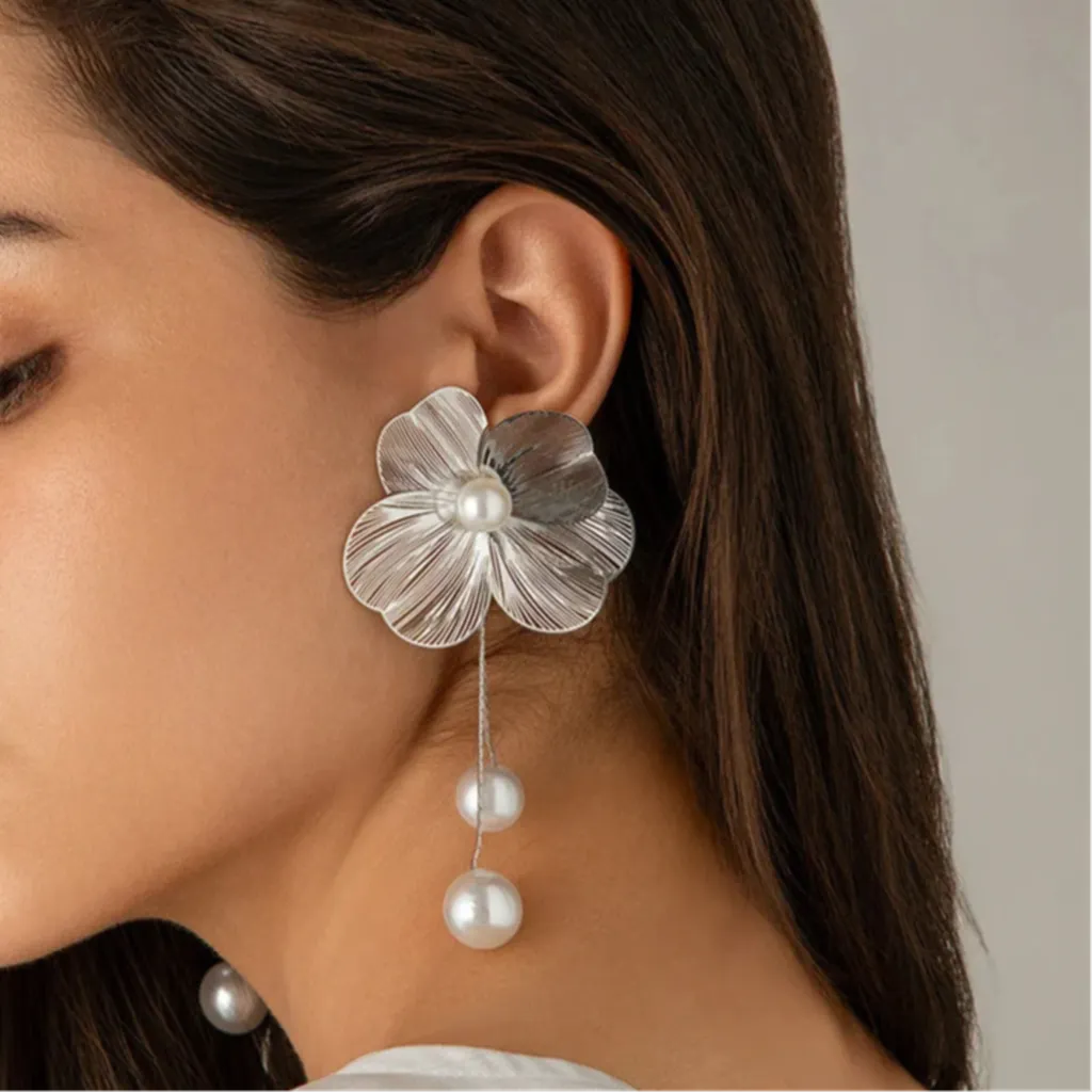 Pretty Romantic Flower Tassel Drop Earrings-ReesJewels-ReesJewels