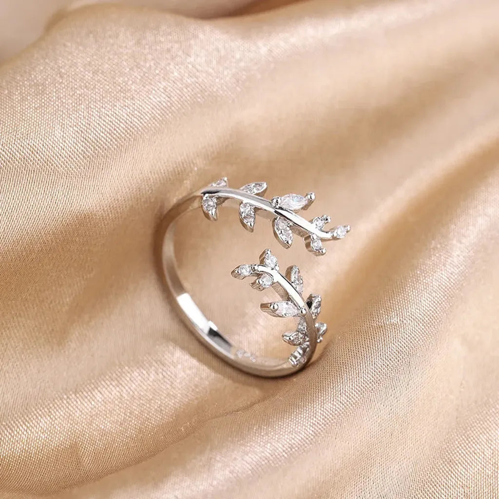Stylish Golden Adjustable Branch Zircon Ring-ReesJewels-Silver-resizable-ReesJewels