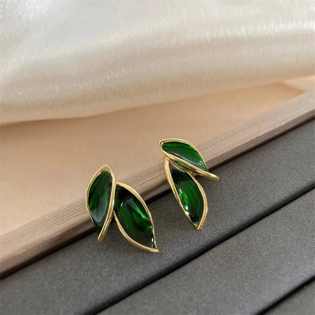 Trendy Fresh Leaf Stud Earring-ReesJewels-Green-ReesJewels