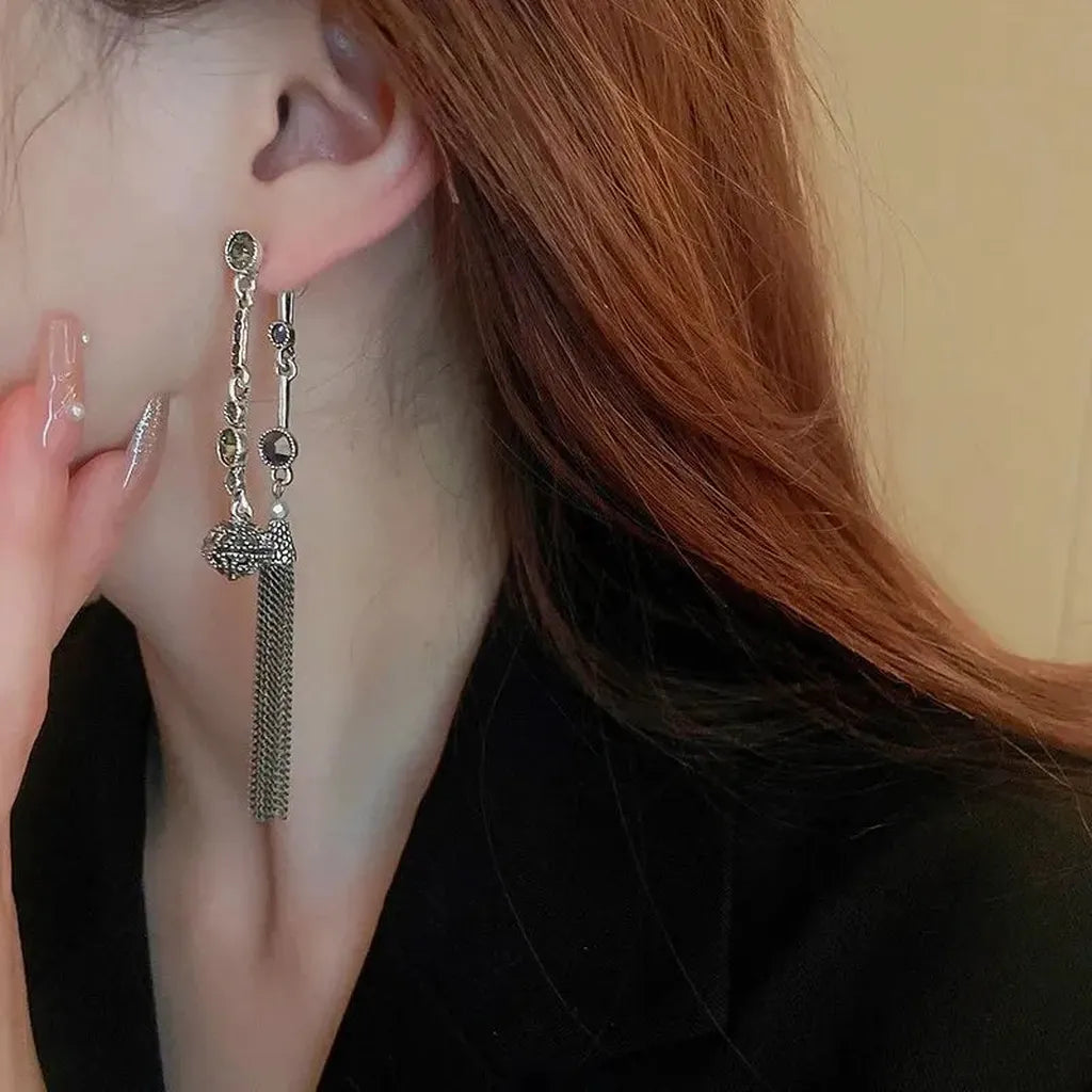 Antique Silver Rhinestone Tassel Stylish Earrings-ReesJewels-ReesJewels