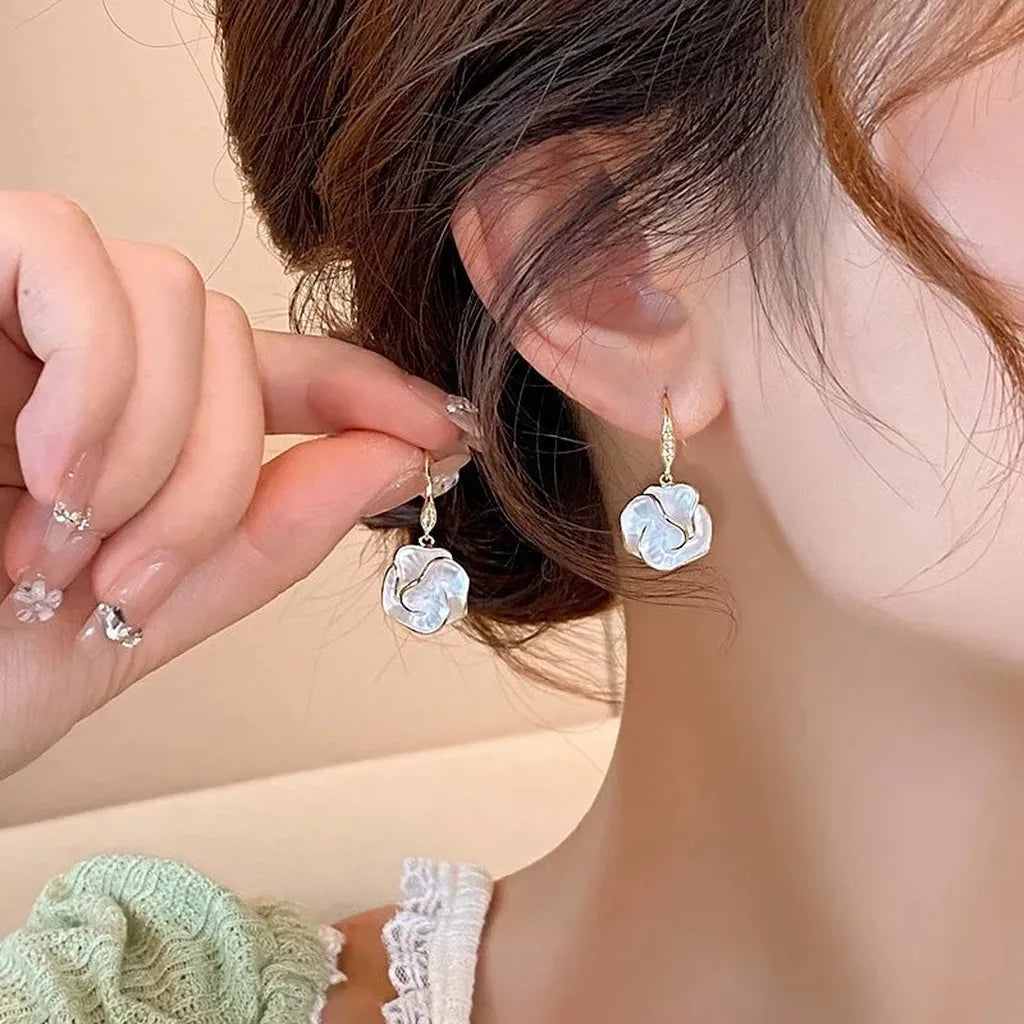 Chic Gorgeous Enamel Flower Earring-ReesJewels-ReesJewels