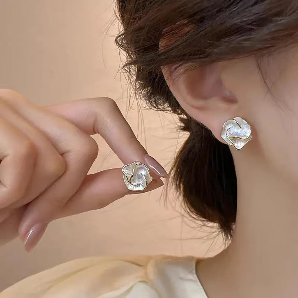 Chic Gorgeous Enamel Flower Earring-ReesJewels-ReesJewels