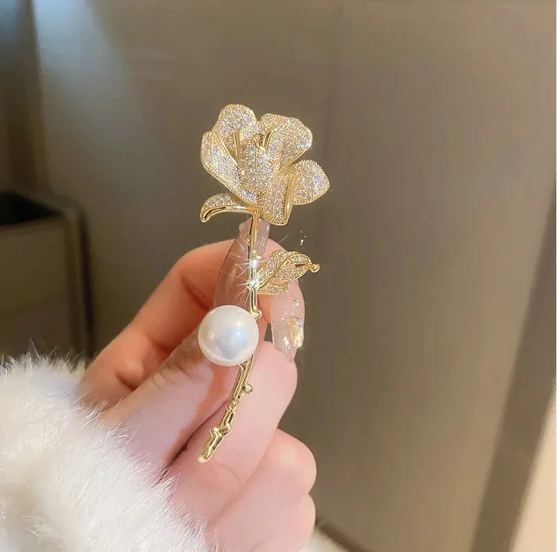 Classic Crystal Floral Brooche Badges-Rees Jewels-7-ReesJewels