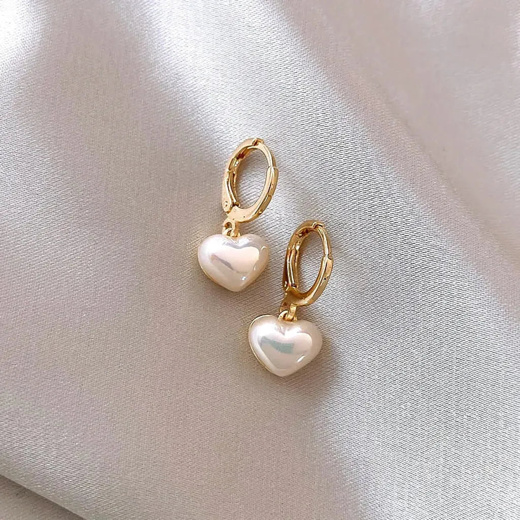 Classic Imitation Pearl Heart Earring