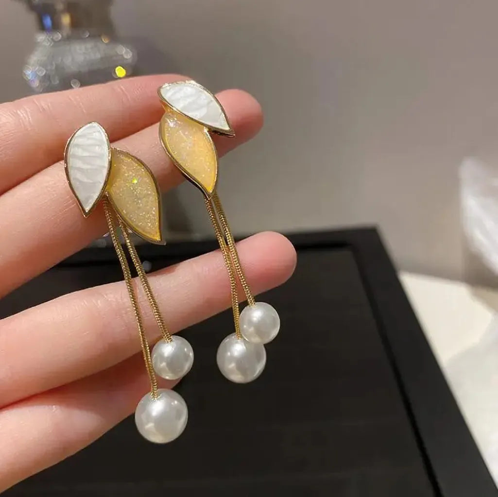Ivory & Gold