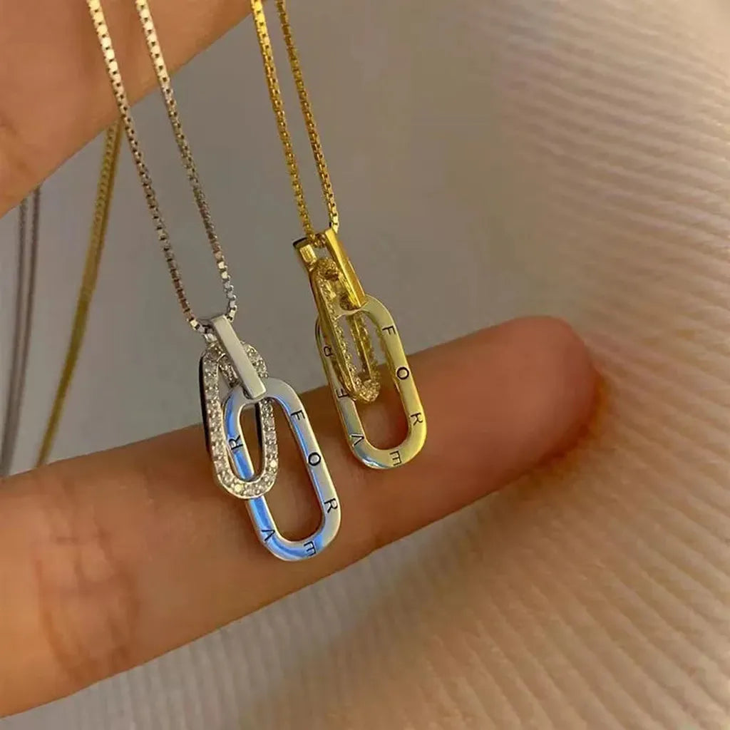 Fashionable Geometric Shape Pendant Chain