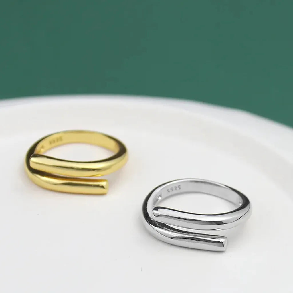 Fashionable Simple Overlapping Geometric Ring-ReesJewels-ReesJewels