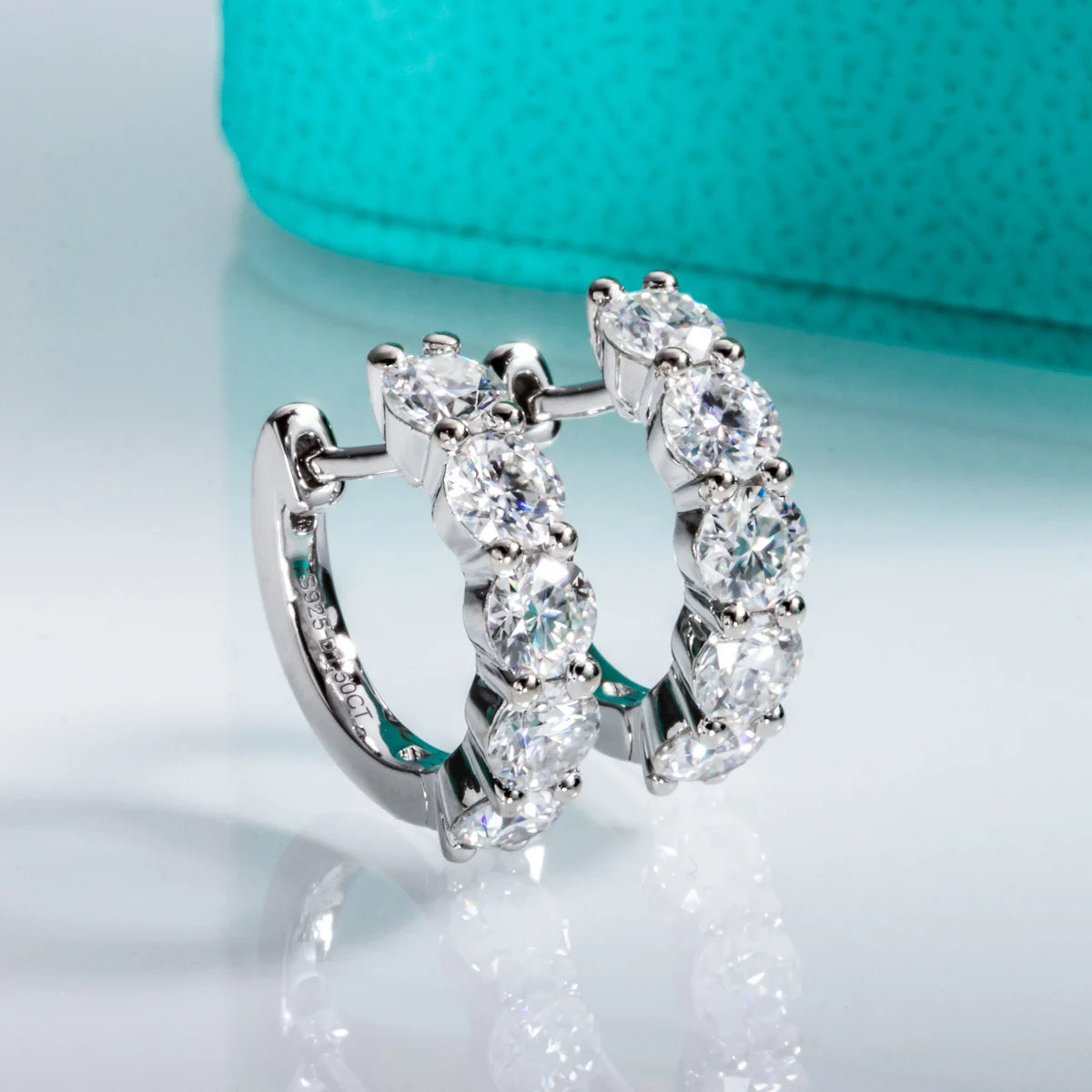 Graceful Moissanite Diamond Huggie Hoop Earrings