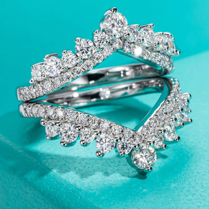 Luxurious Moissanite Diamond Bands