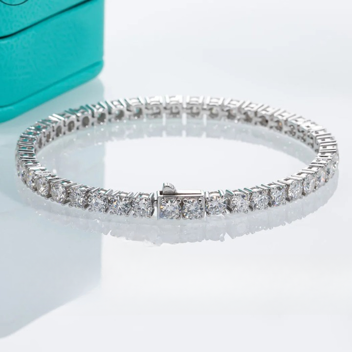 Timeless Moissanite Diamond Tennis Bracelet