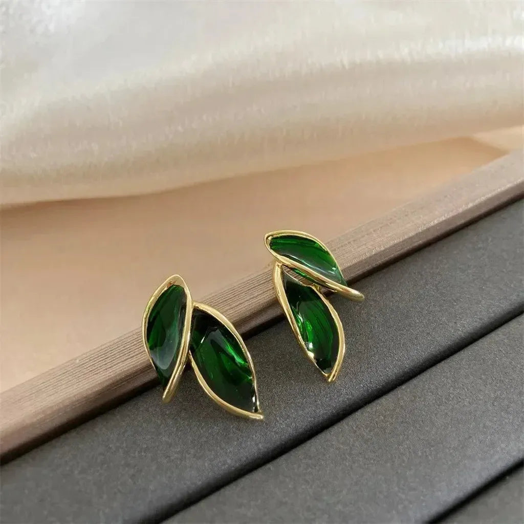 Trendy Fresh Leaf Stud Earring-ReesJewels-ReesJewels