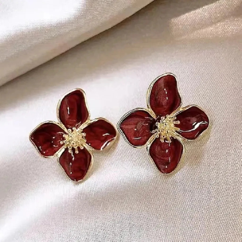 Vintage Shiny Sweet Flower Stud Earrings